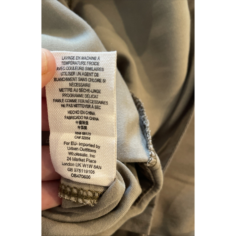Free People Women's Utility Pantsuit Sz 4 100% Rayon Cargo Jumpsuit Boho - Picture 14 of 16